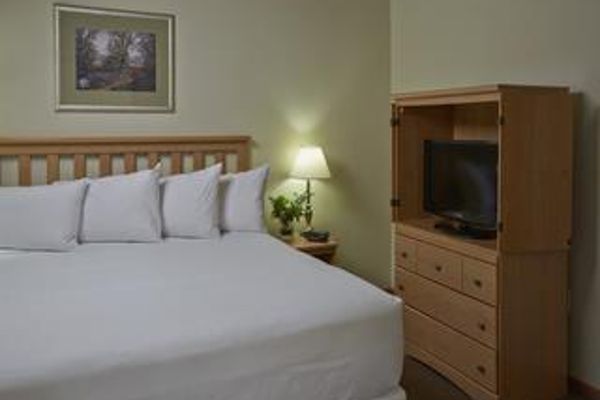 TIMBER RIDGE LODGE AND WATERPARK (Hebron)